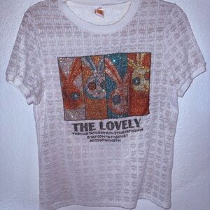 The Lovely Graphic White T-Shirt Nina Coco